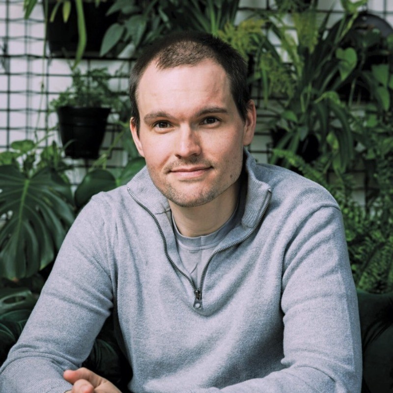 Wade Foster profile photo